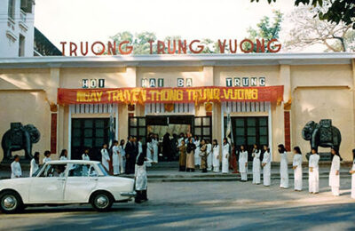 NHỮNG MỐI TÌNH TUYỆT VỜI GIỮAHỌC SINH TRƯNG VƯƠNG VÀ HỌC SINH CHU VĂN AN